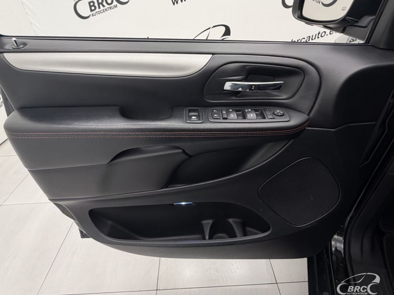 Dodge Grand Caravan | 21