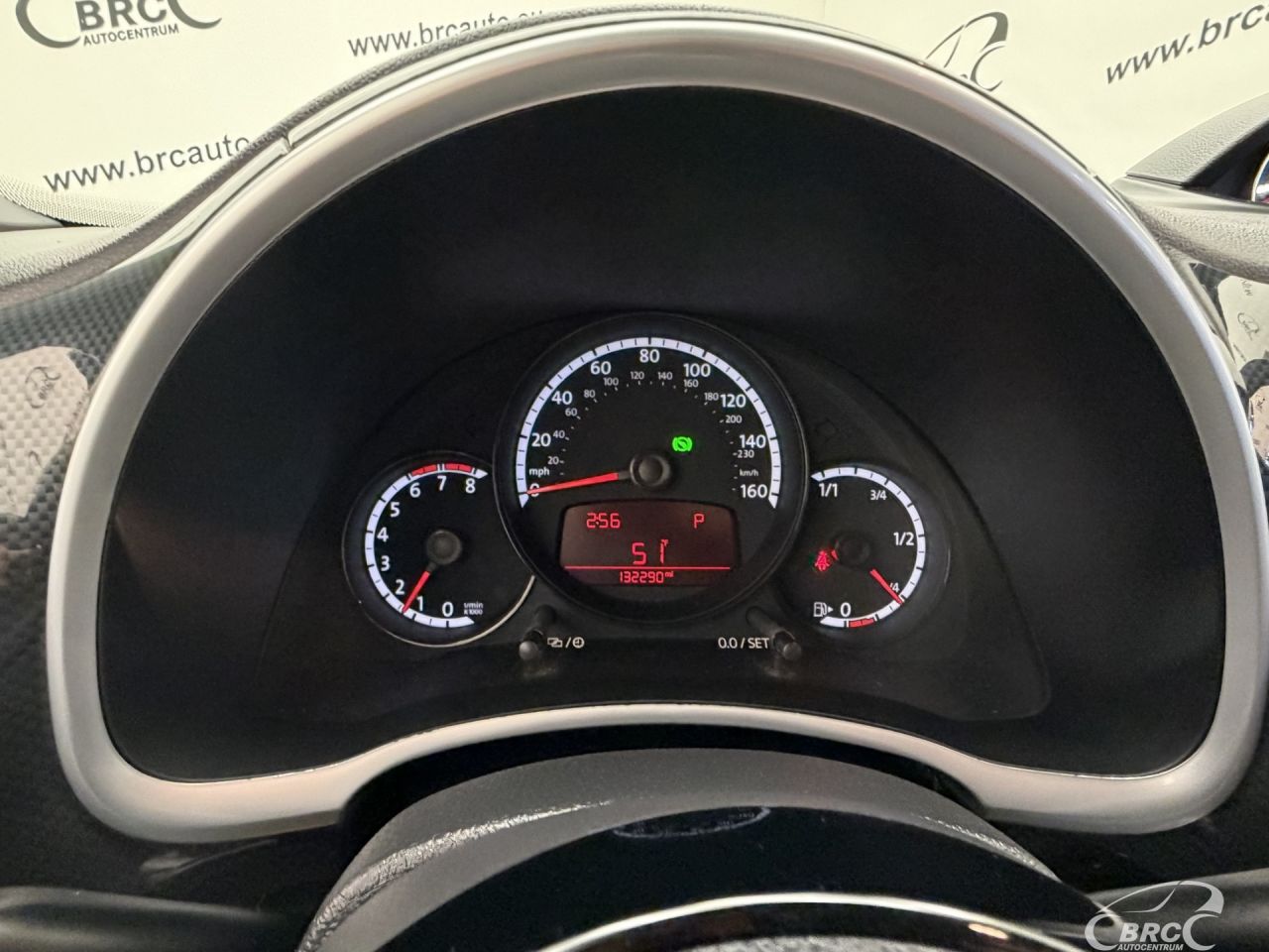 Volkswagen Beetle | 28