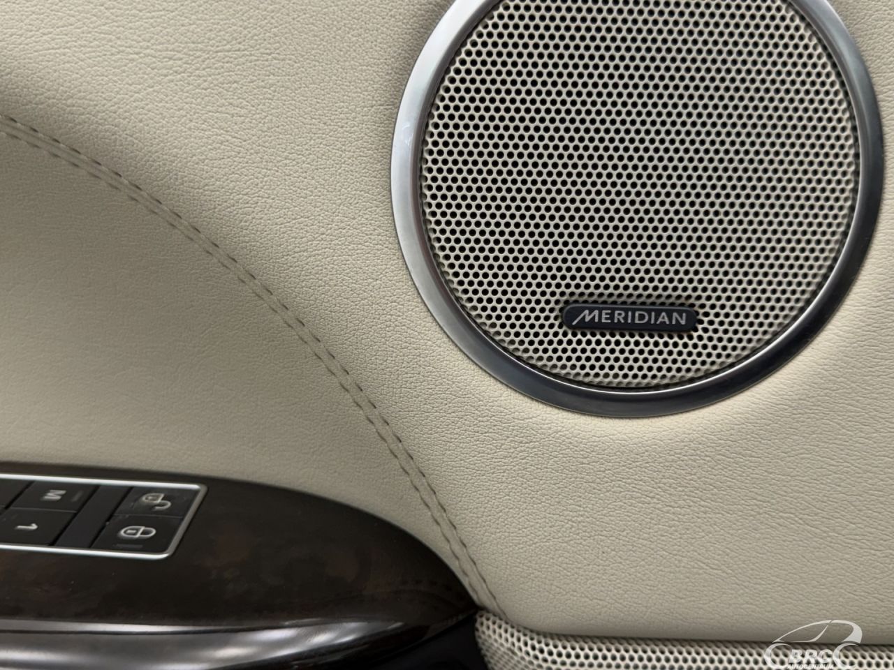 Land Rover Range Rover | 42