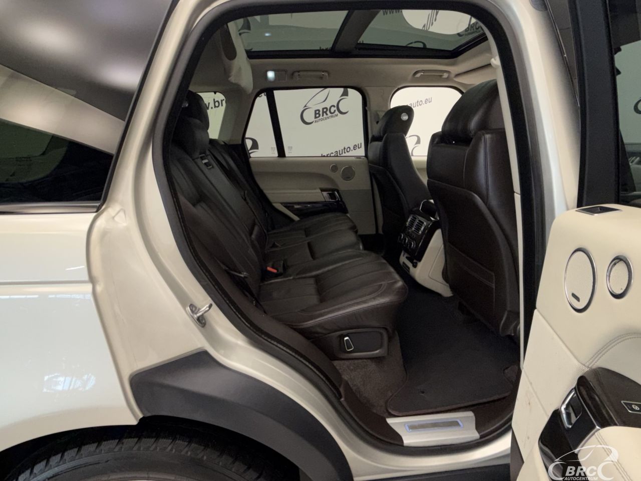 Land Rover Range Rover | 10