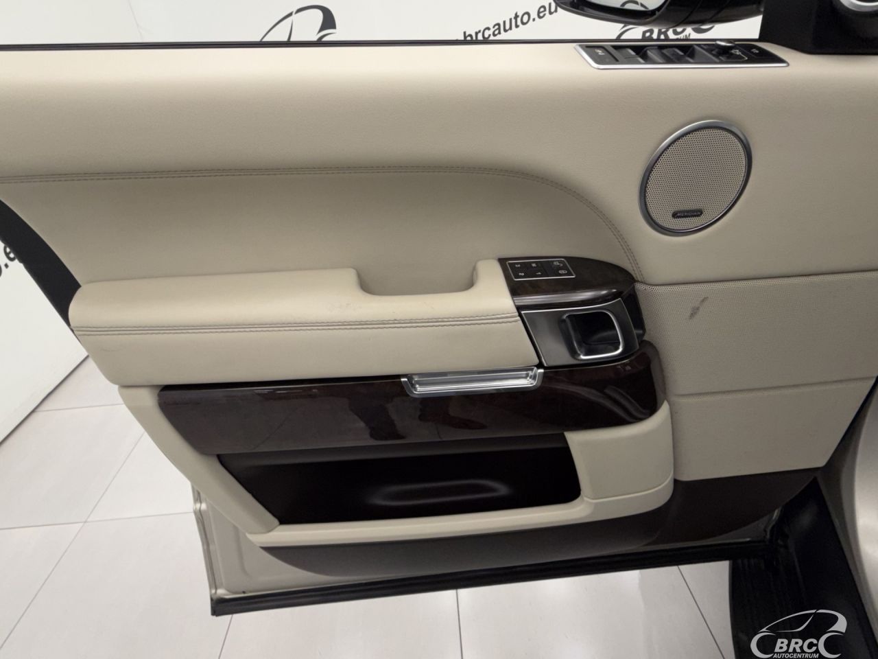 Land Rover Range Rover | 22