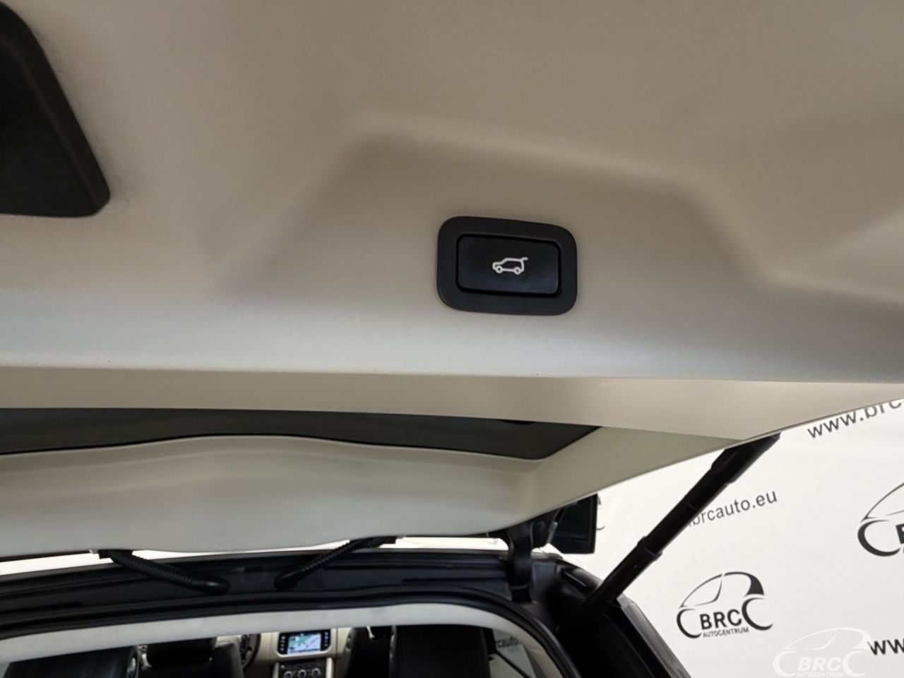 Land Rover Range Rover | 46