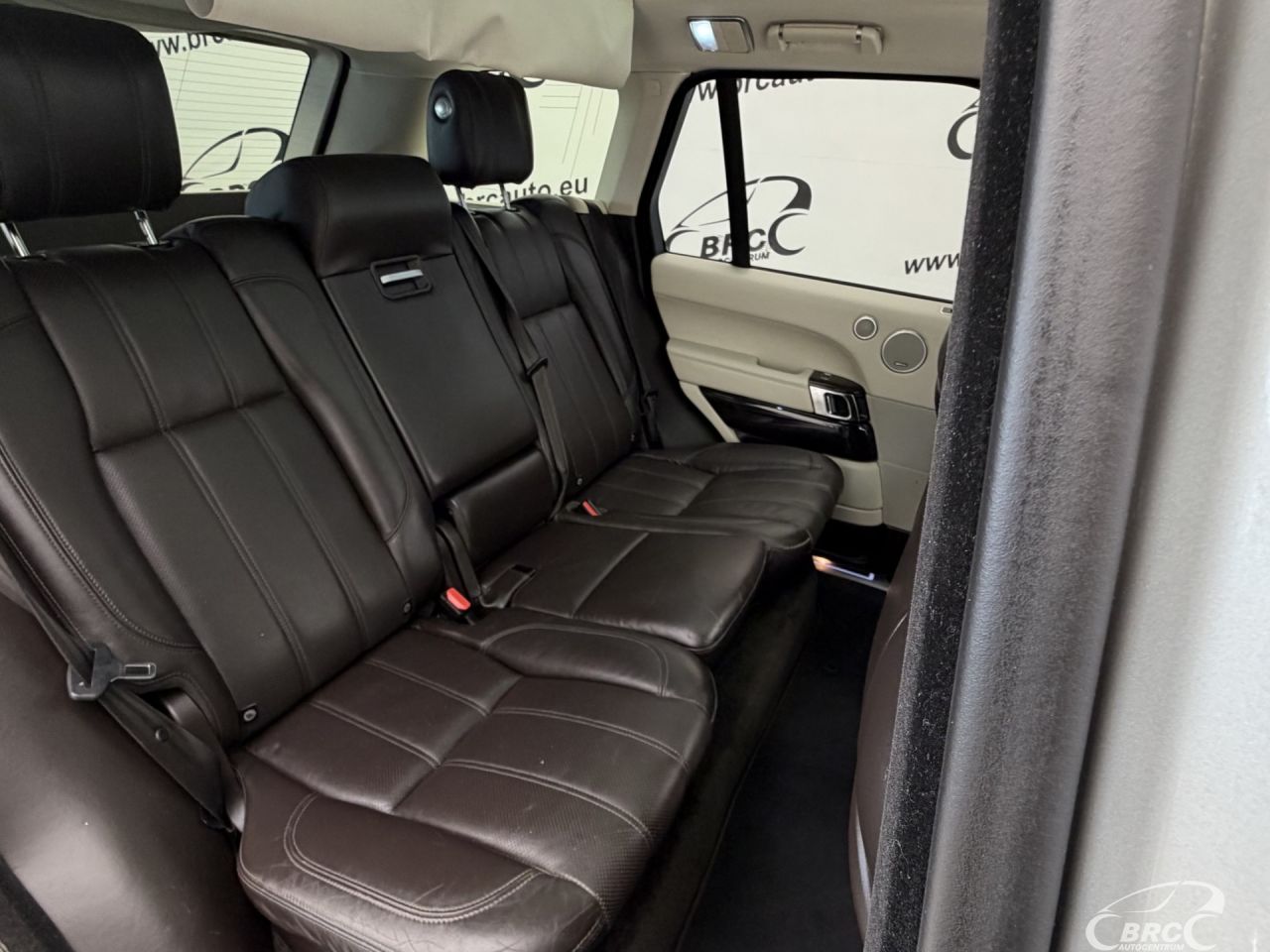 Land Rover Range Rover | 12