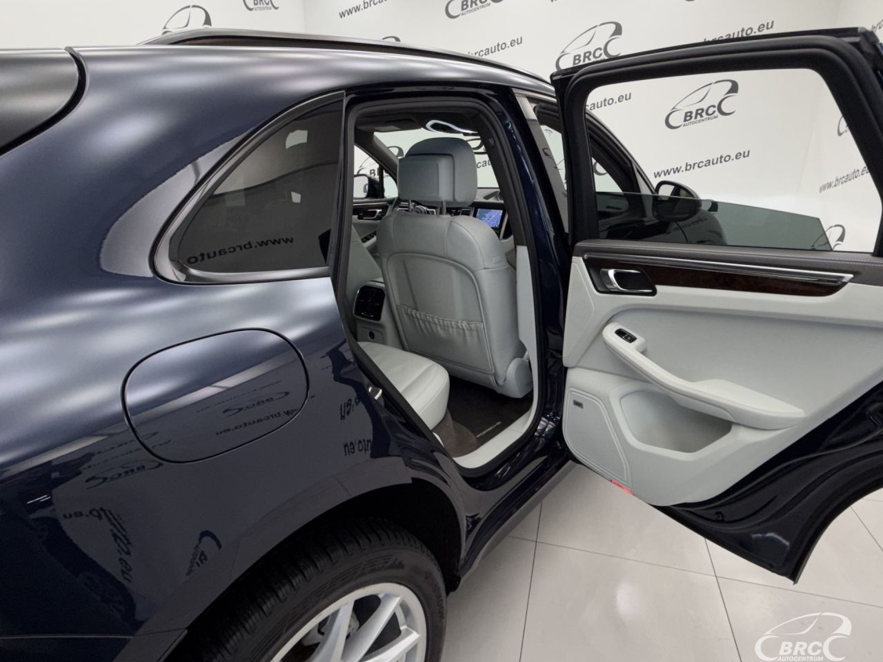 Porsche Macan | 12