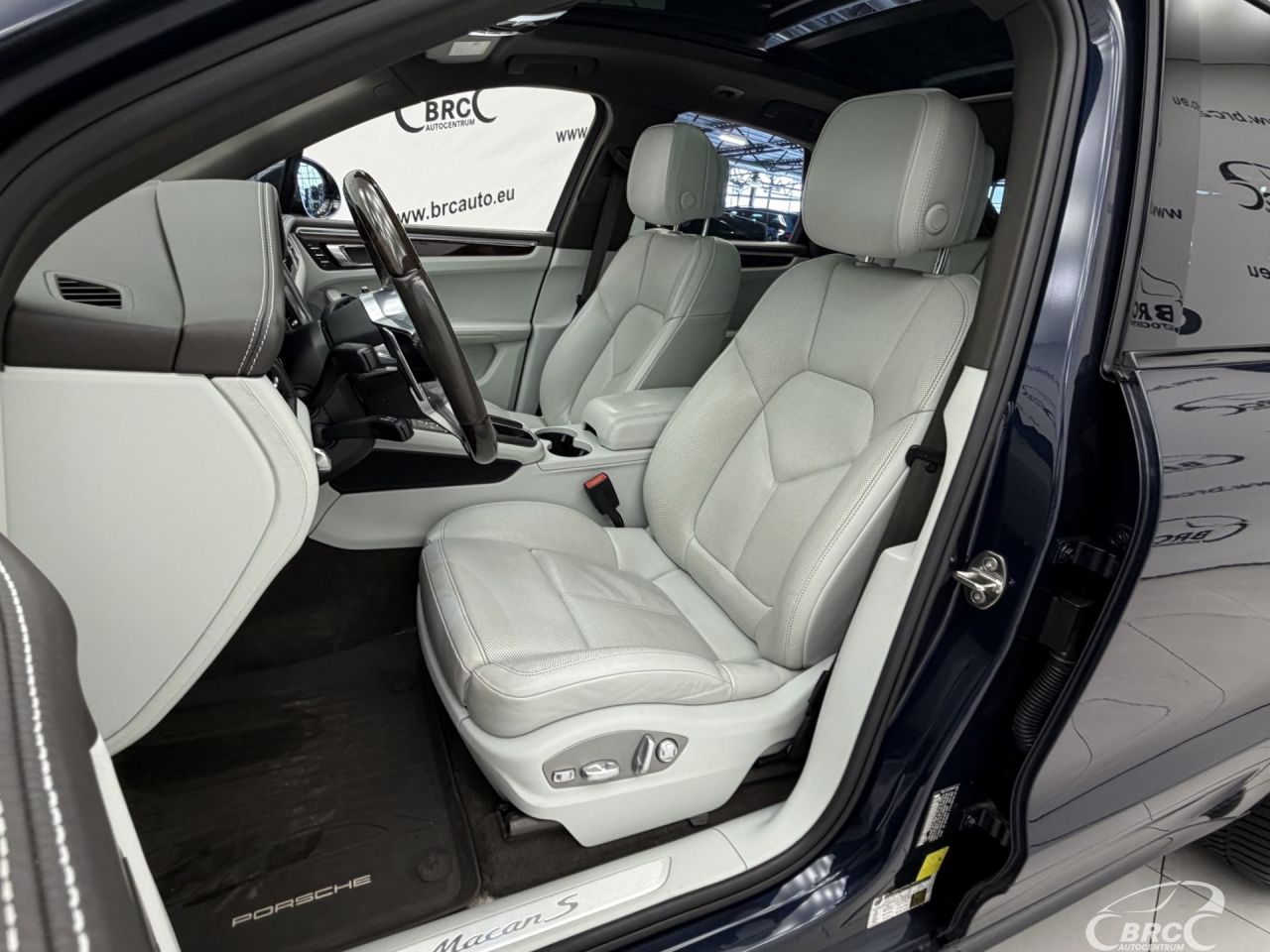 Porsche Macan | 23