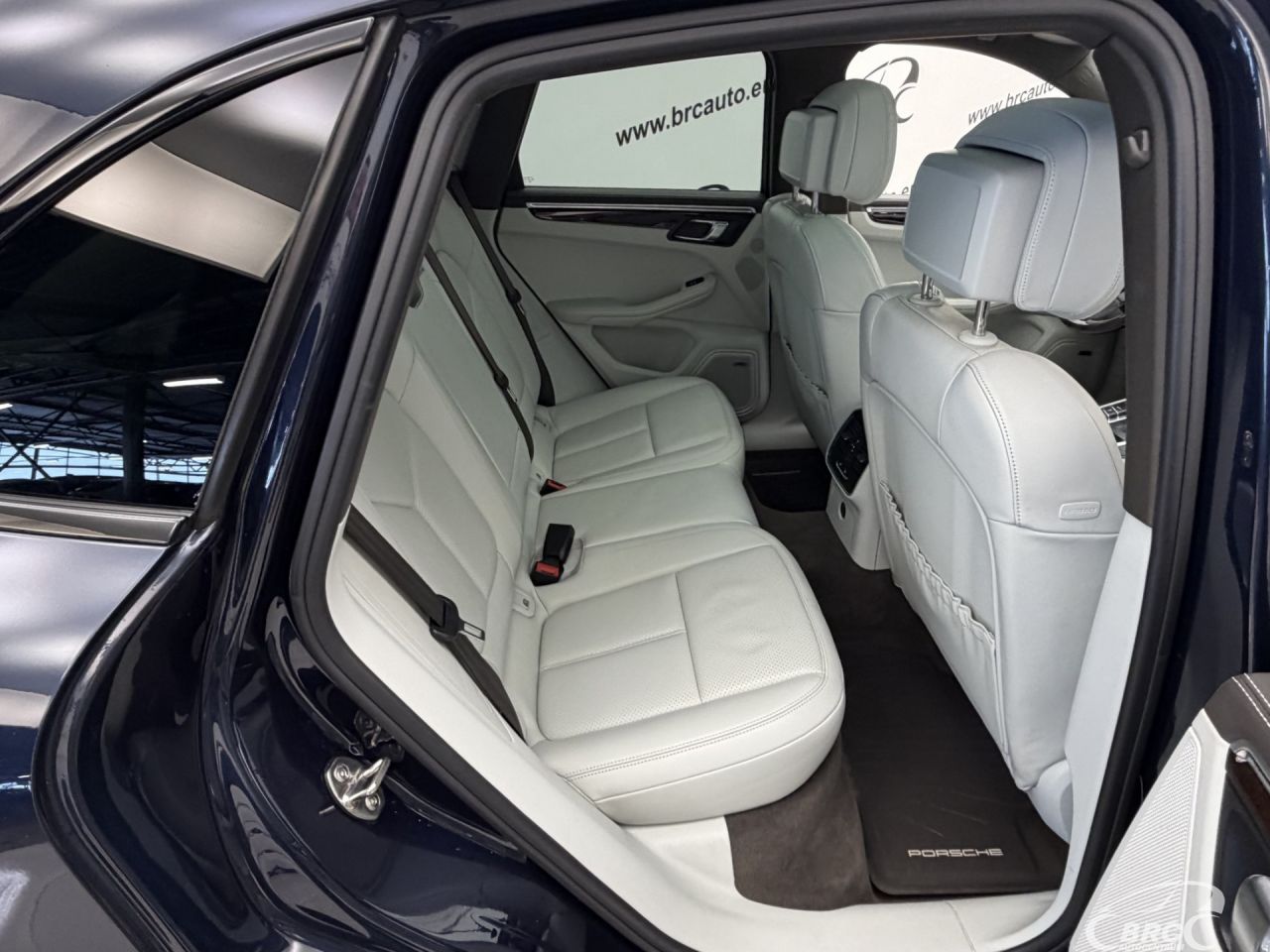 Porsche Macan | 10