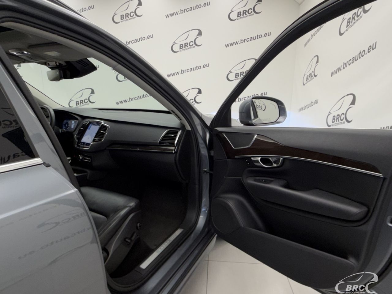 Volvo XC90 | 7