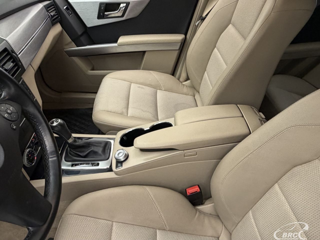 Mercedes-Benz GLK250 | 23