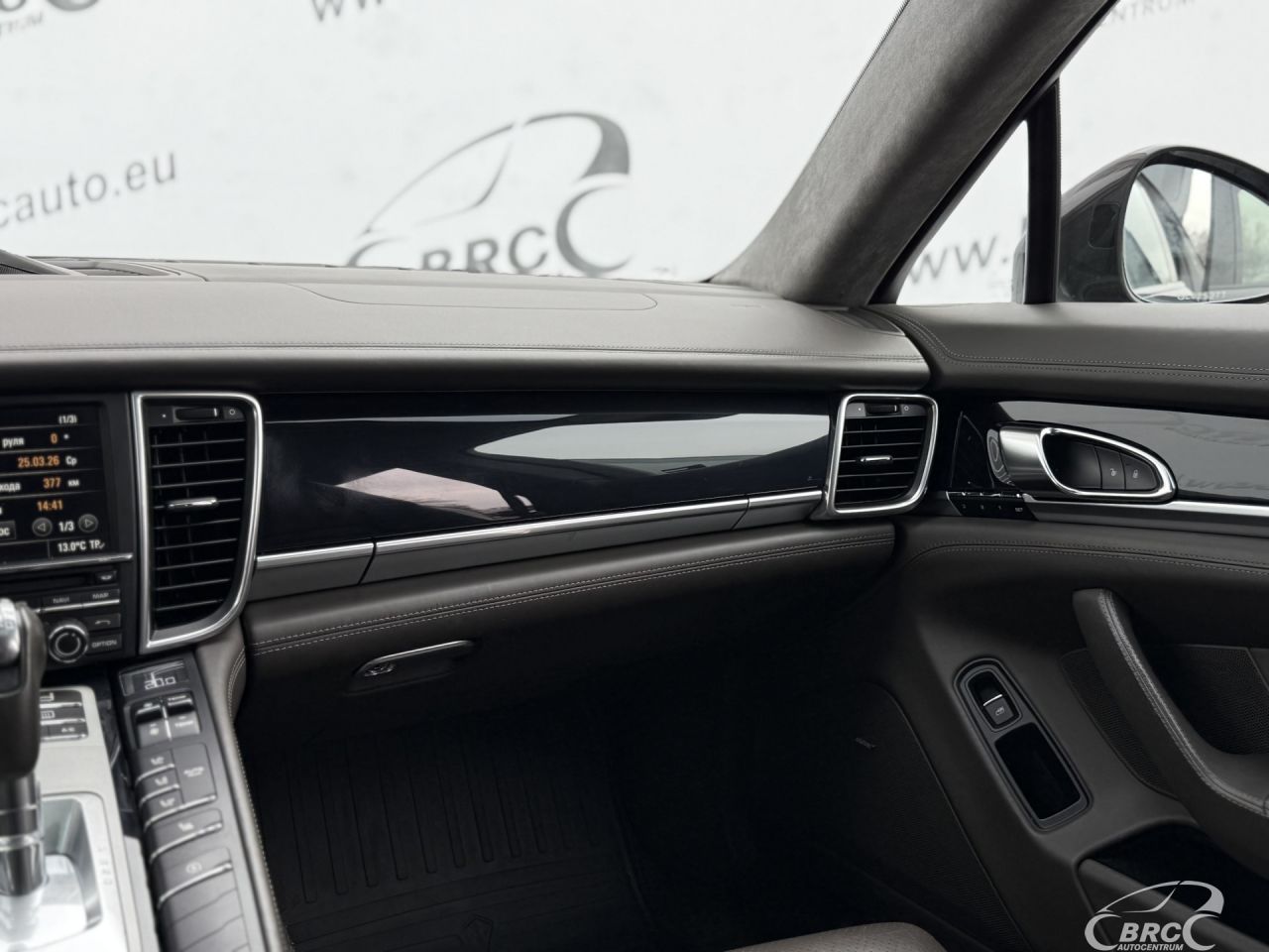 Porsche Panamera | 4