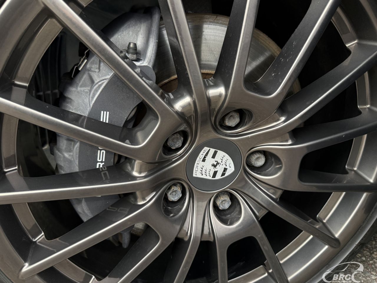 Porsche Panamera | 40