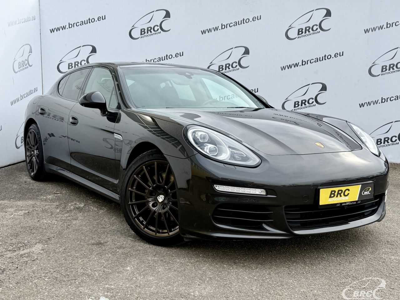 Porsche Panamera | 35