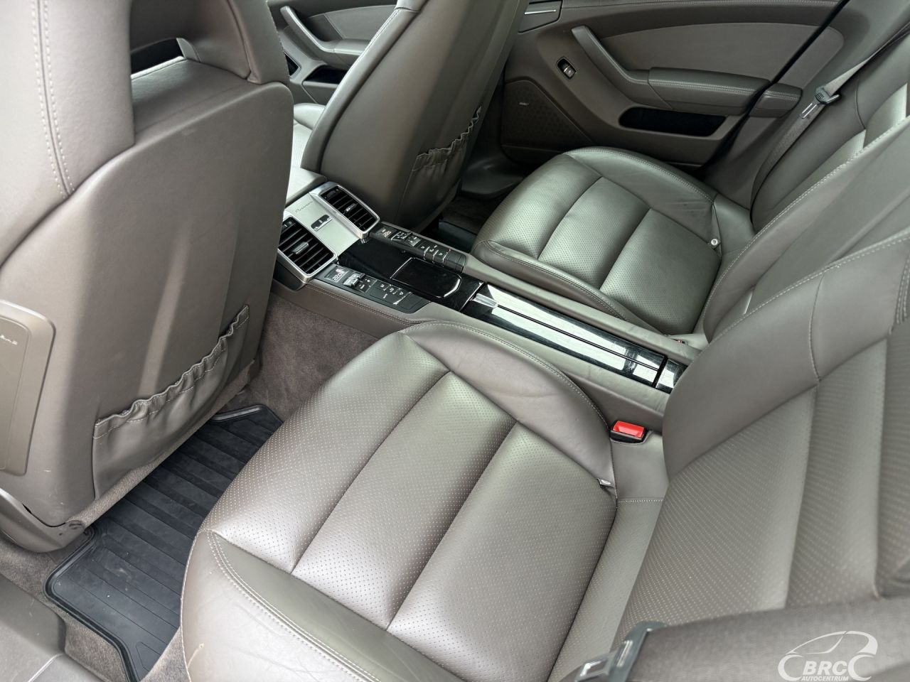 Porsche Panamera | 14