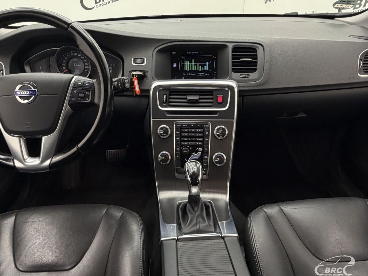 Volvo V60 | 13