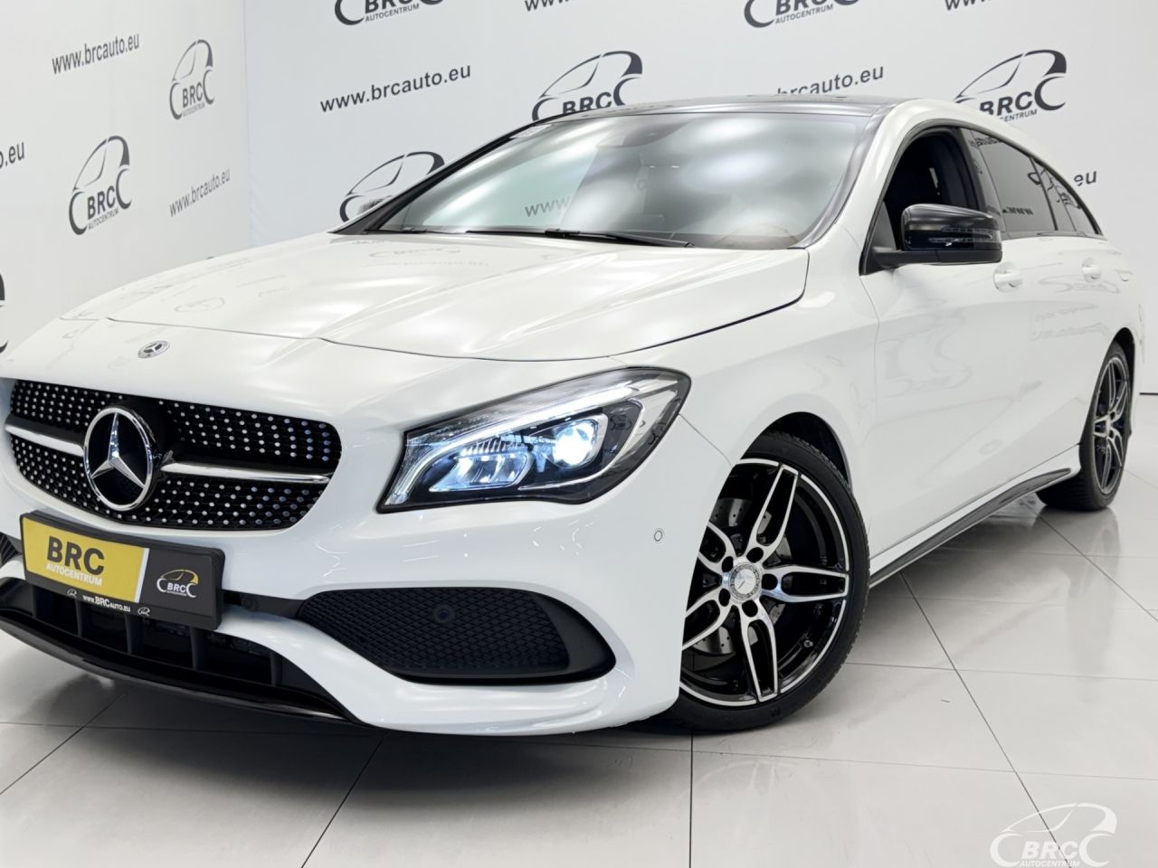 Mercedes-Benz CLA220 | 43