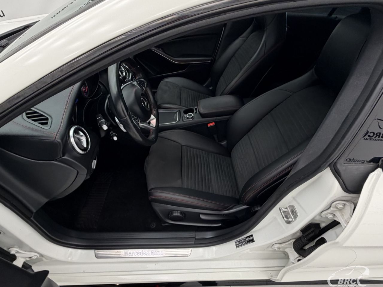 Mercedes-Benz CLA220 | 19
