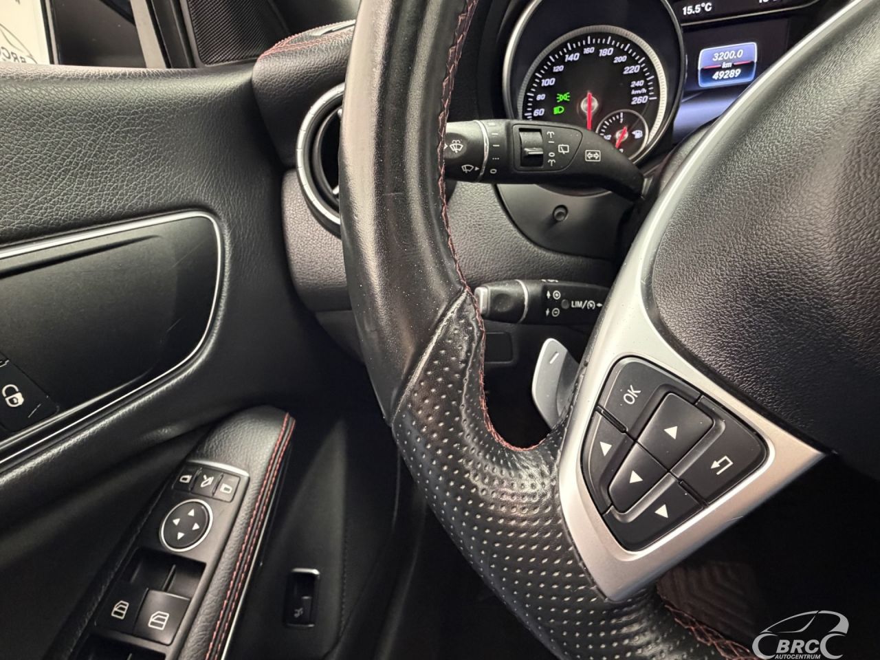 Mercedes-Benz CLA220 | 30