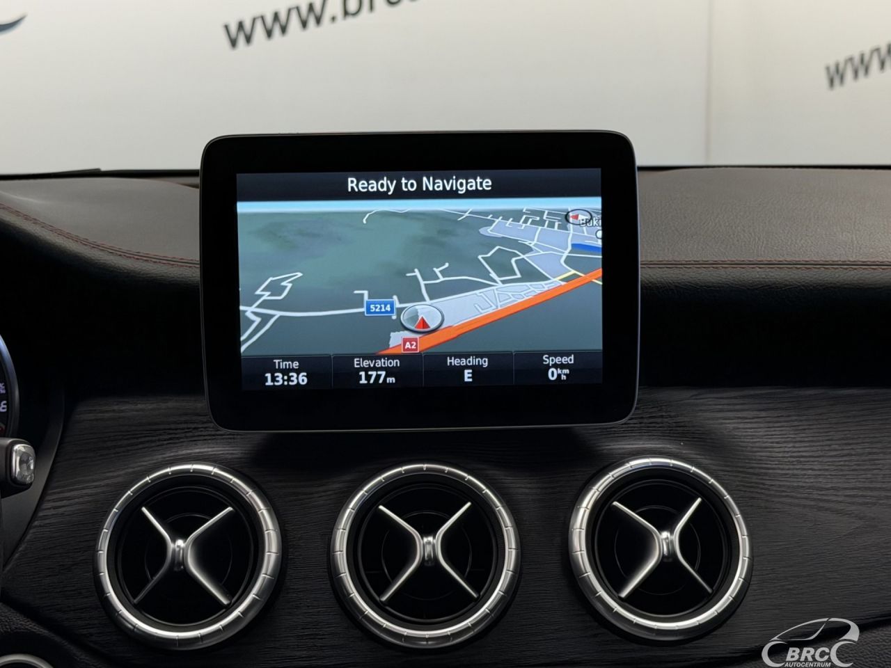 Mercedes-Benz CLA220 | 14