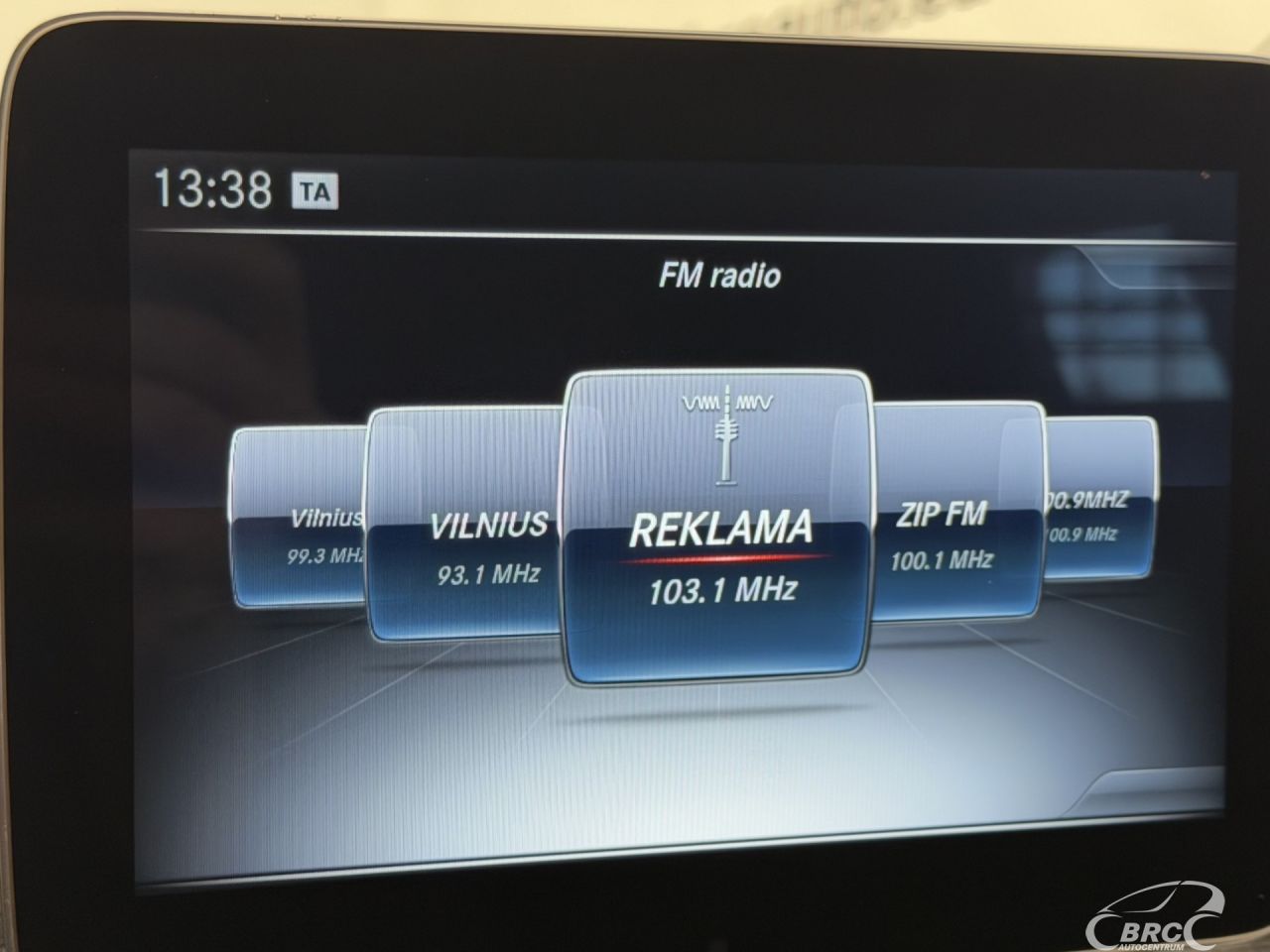 Mercedes-Benz CLA220 | 33