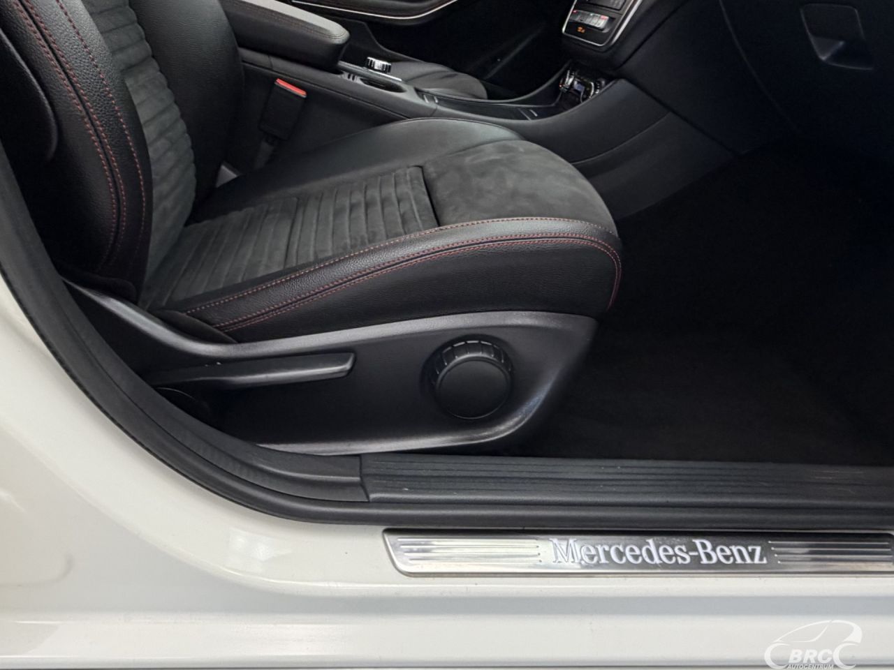 Mercedes-Benz CLA220 | 5