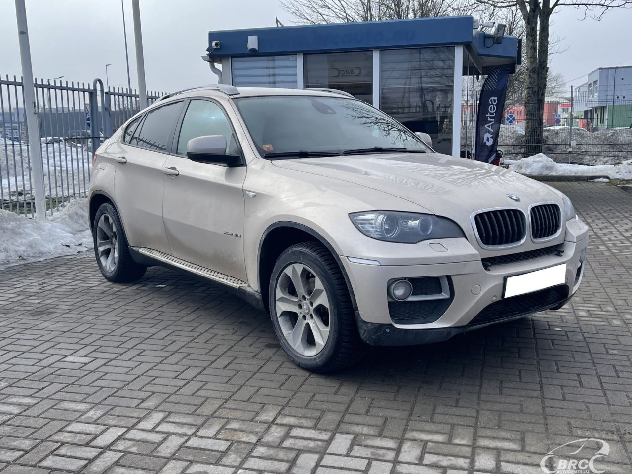 BMW X6 | 24