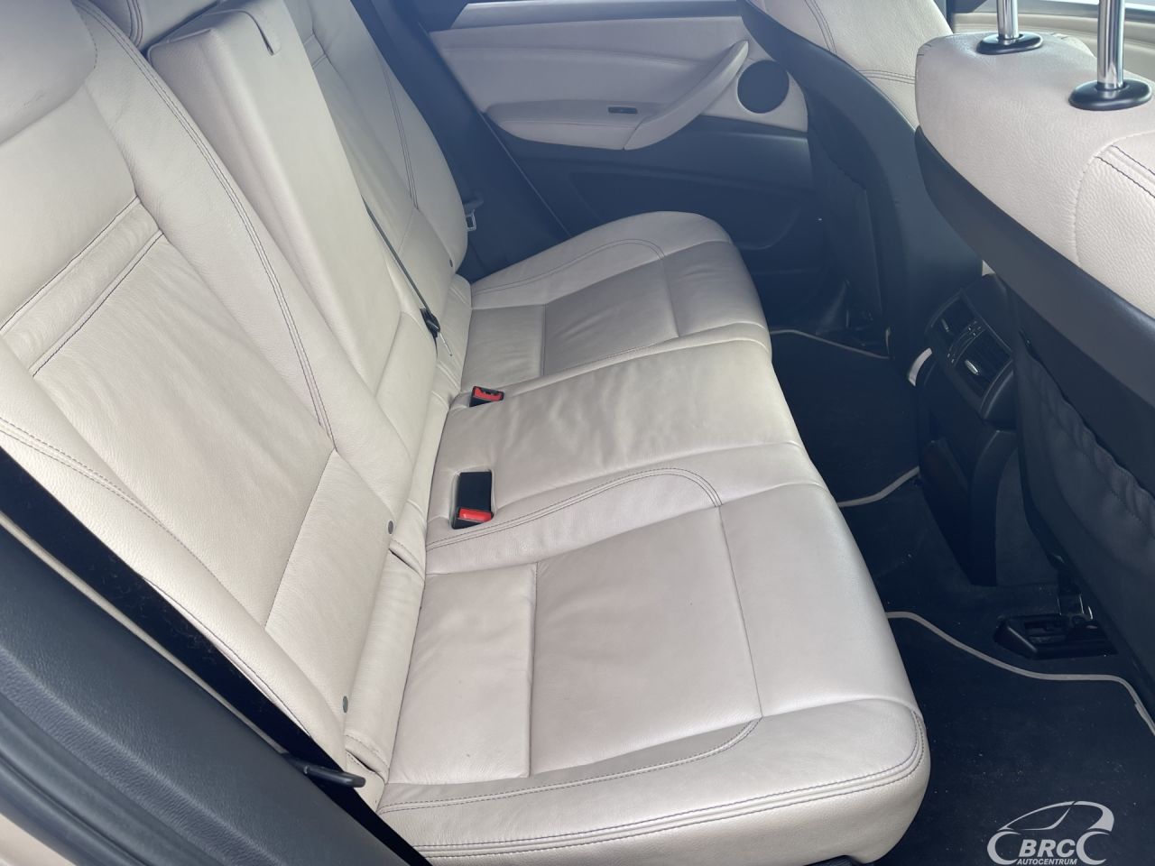 BMW X6 | 8
