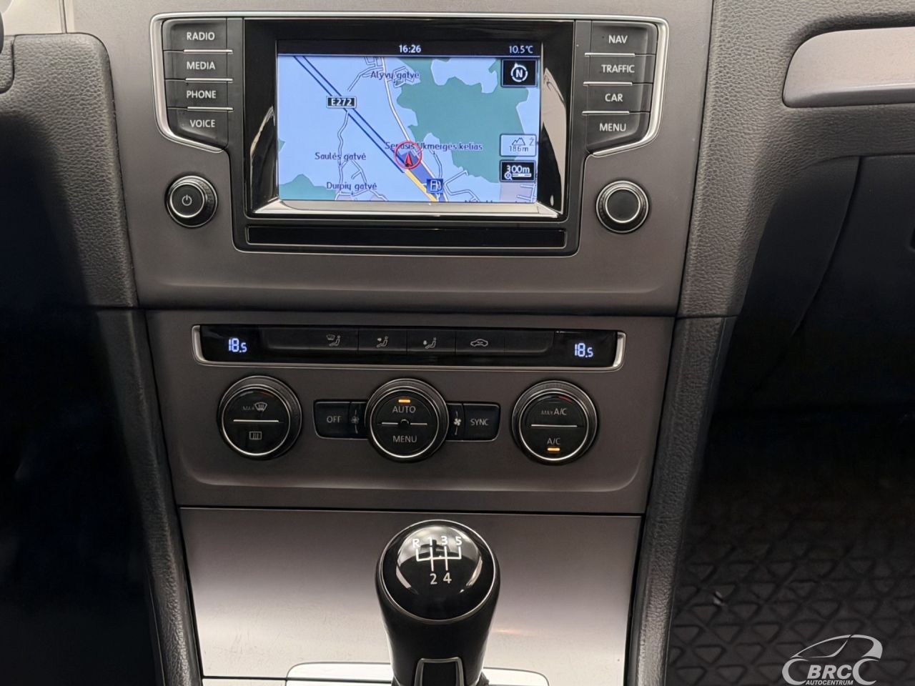 Volkswagen Golf | 15