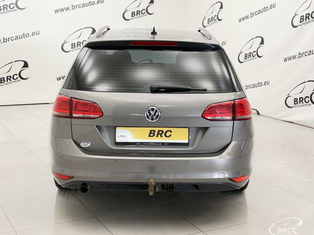 Volkswagen Golf | 42