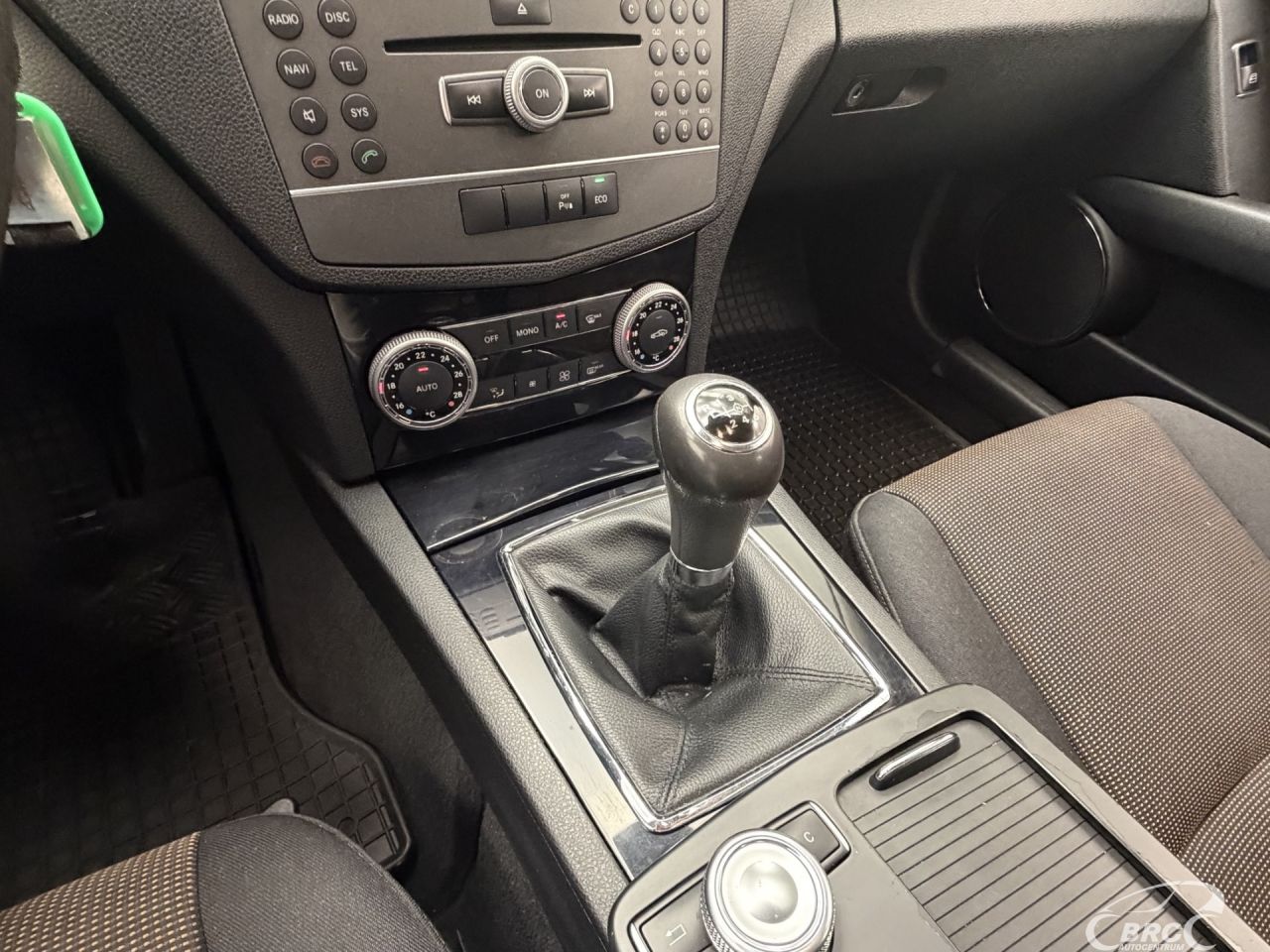 Mercedes-Benz C180 | 22