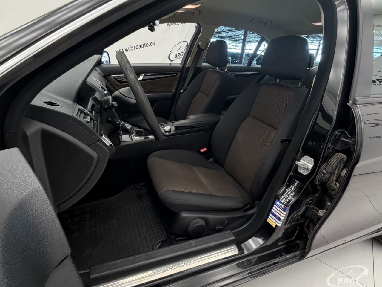 Mercedes-Benz C180 | 20