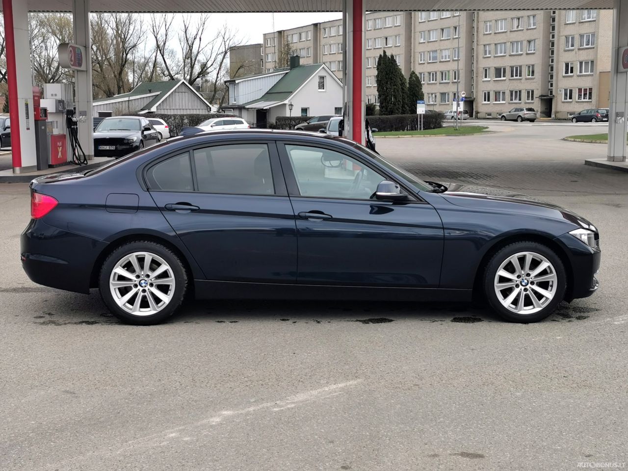 BMW 320 | 6