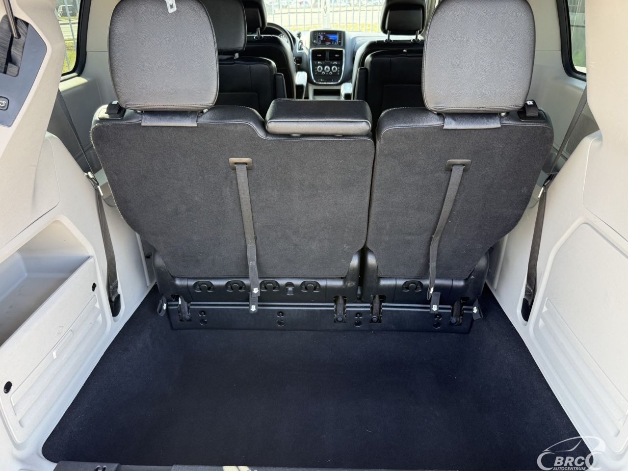 Dodge Grand Caravan | 9