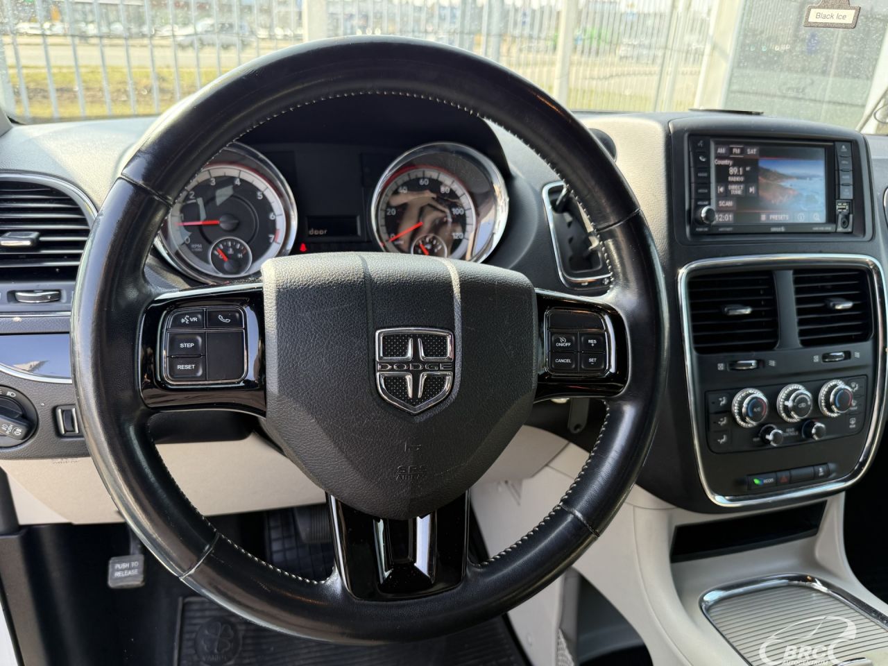 Dodge Grand Caravan | 18