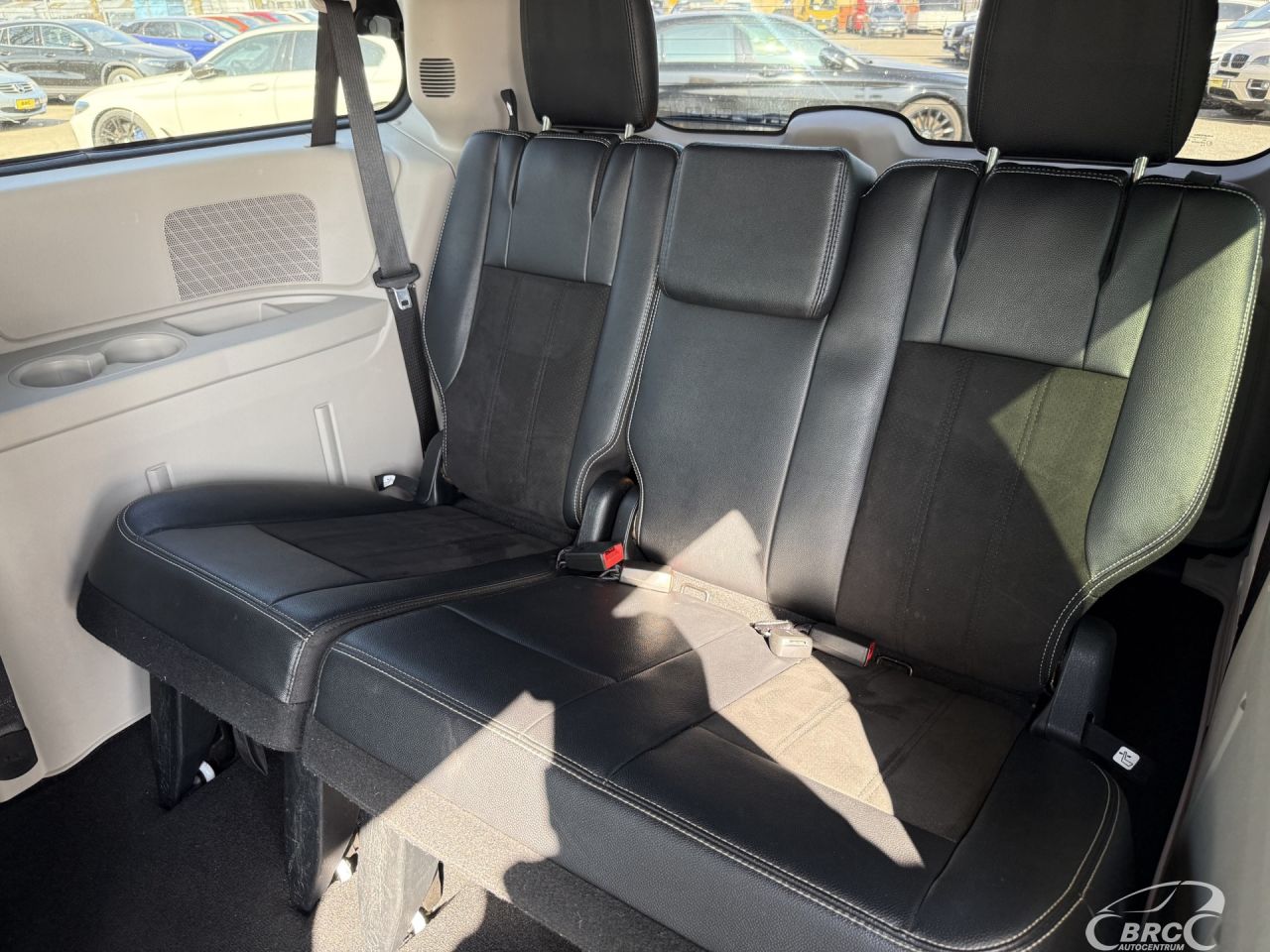 Dodge Grand Caravan | 12