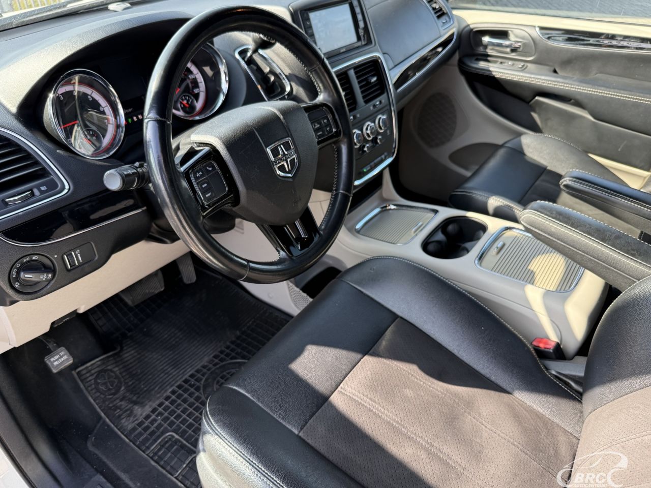 Dodge Grand Caravan | 15
