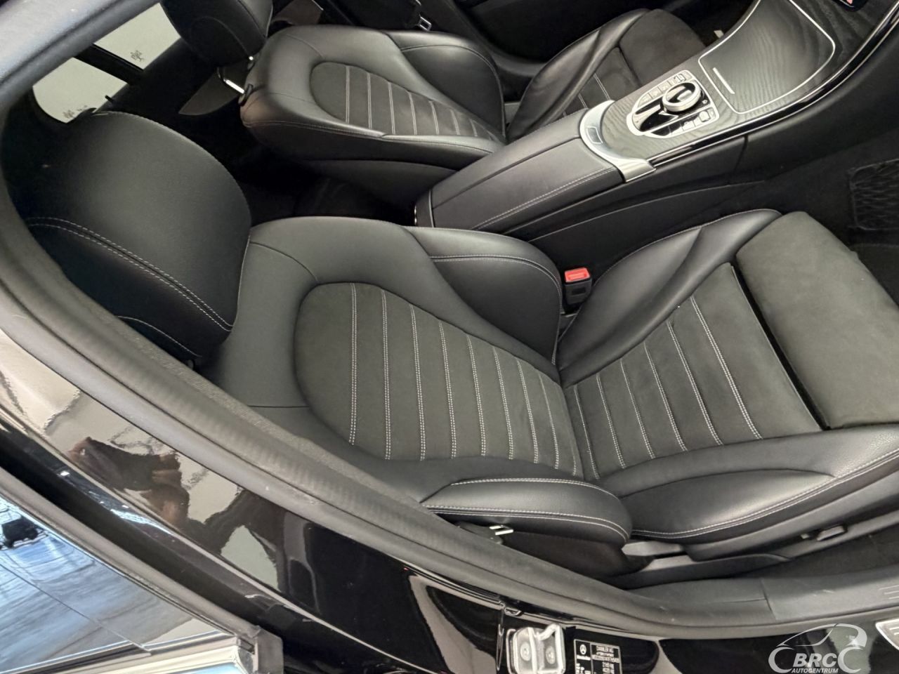 Mercedes-Benz C220 | 4