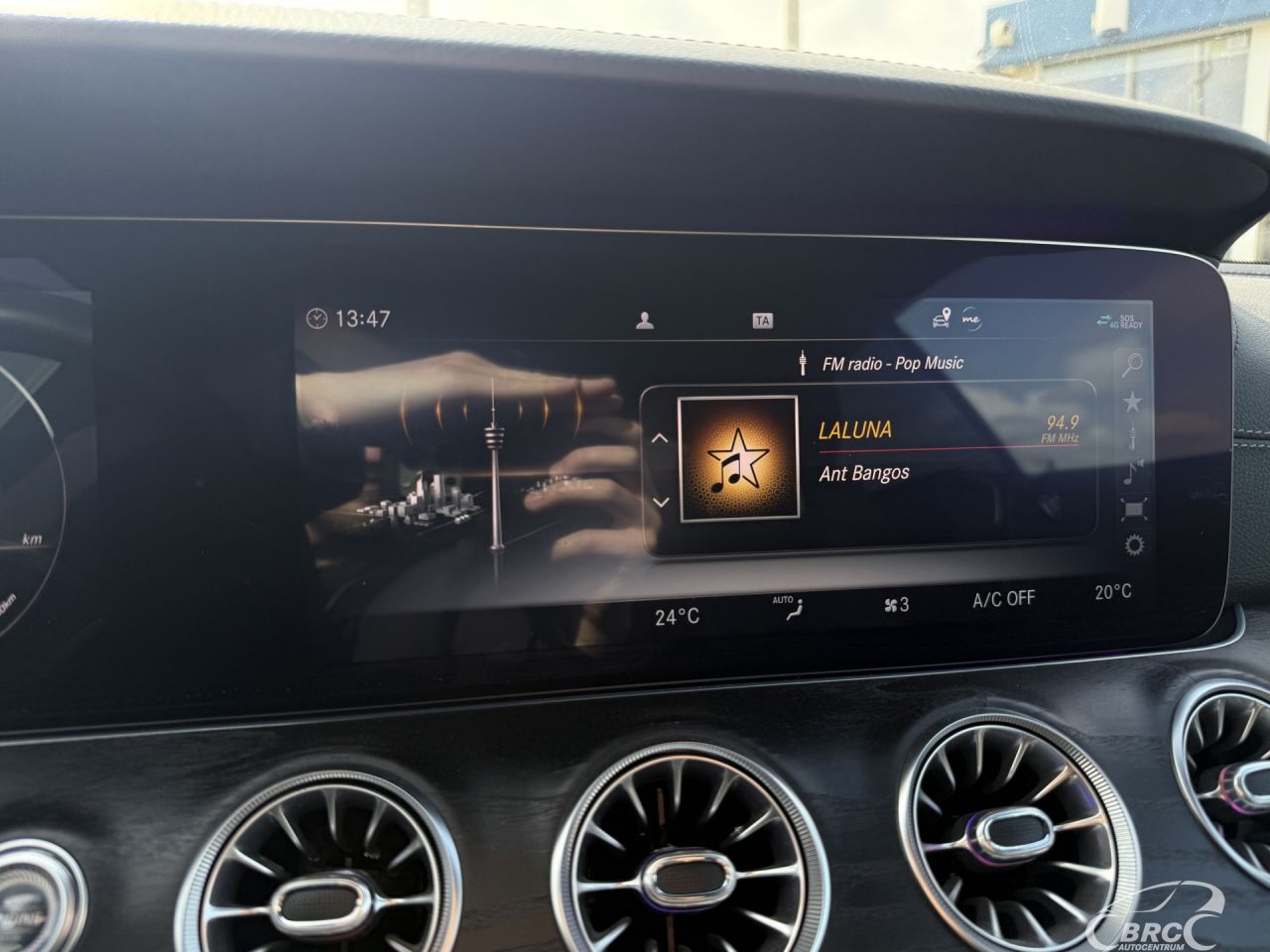 Mercedes-Benz E350 | 24