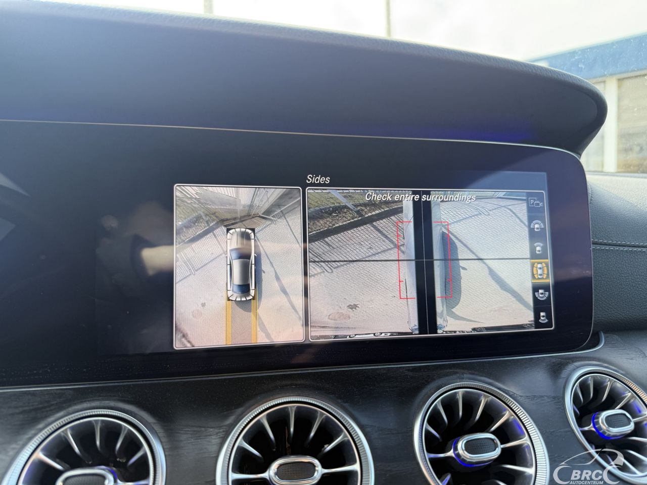 Mercedes-Benz E350 | 33