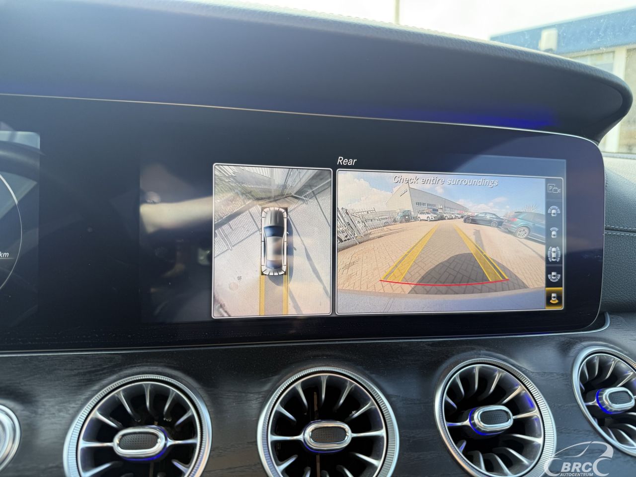 Mercedes-Benz E350 | 29