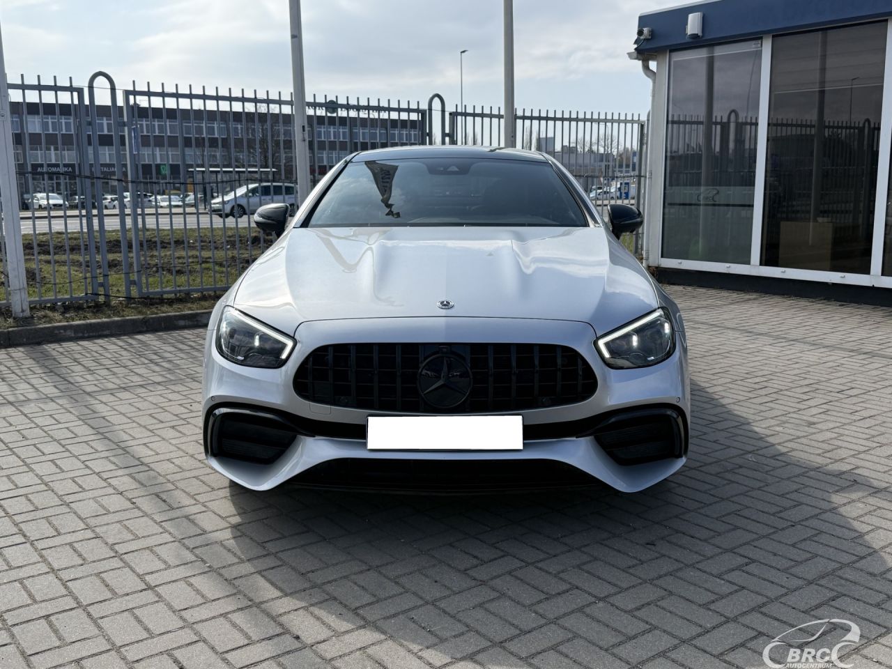 Mercedes-Benz E350 | 35