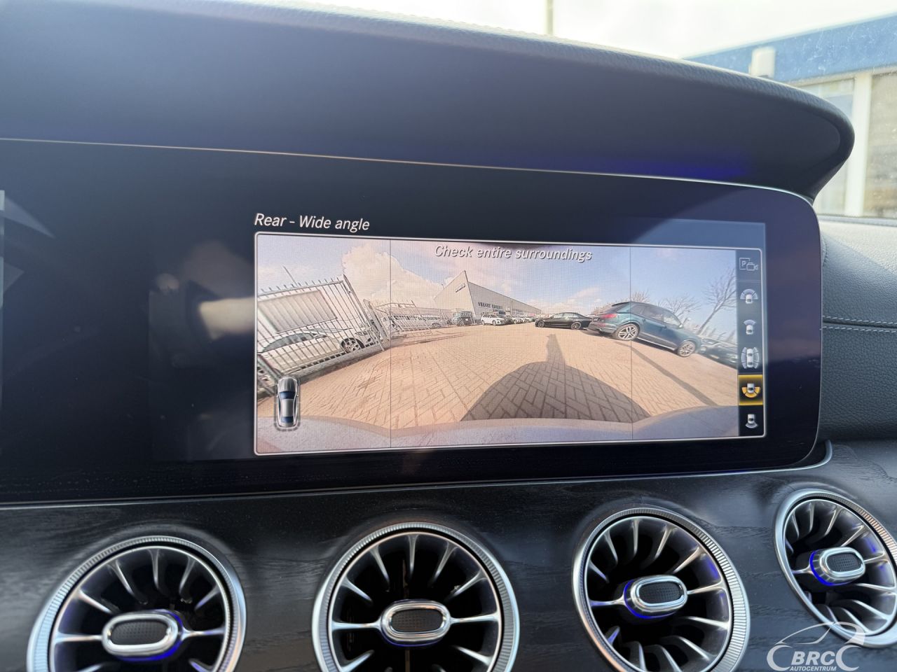 Mercedes-Benz E350 | 28