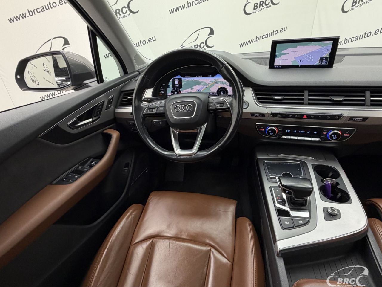 Audi Q7 | 14