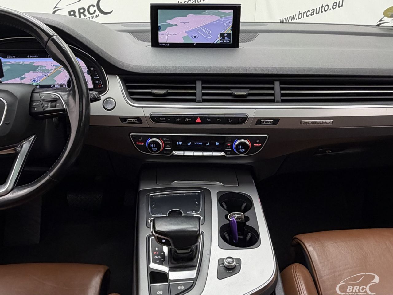 Audi Q7 | 15