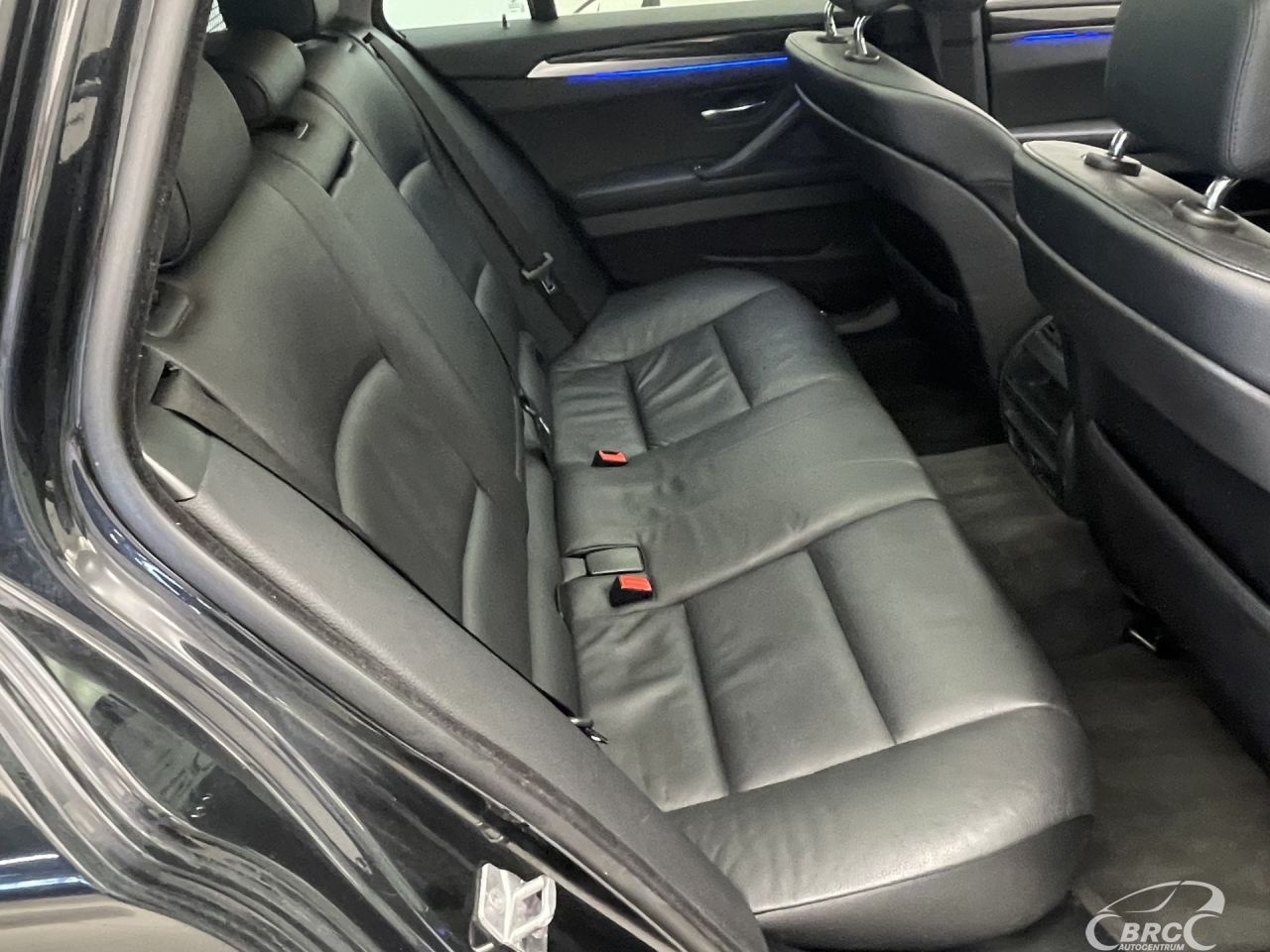 BMW 520 | 9