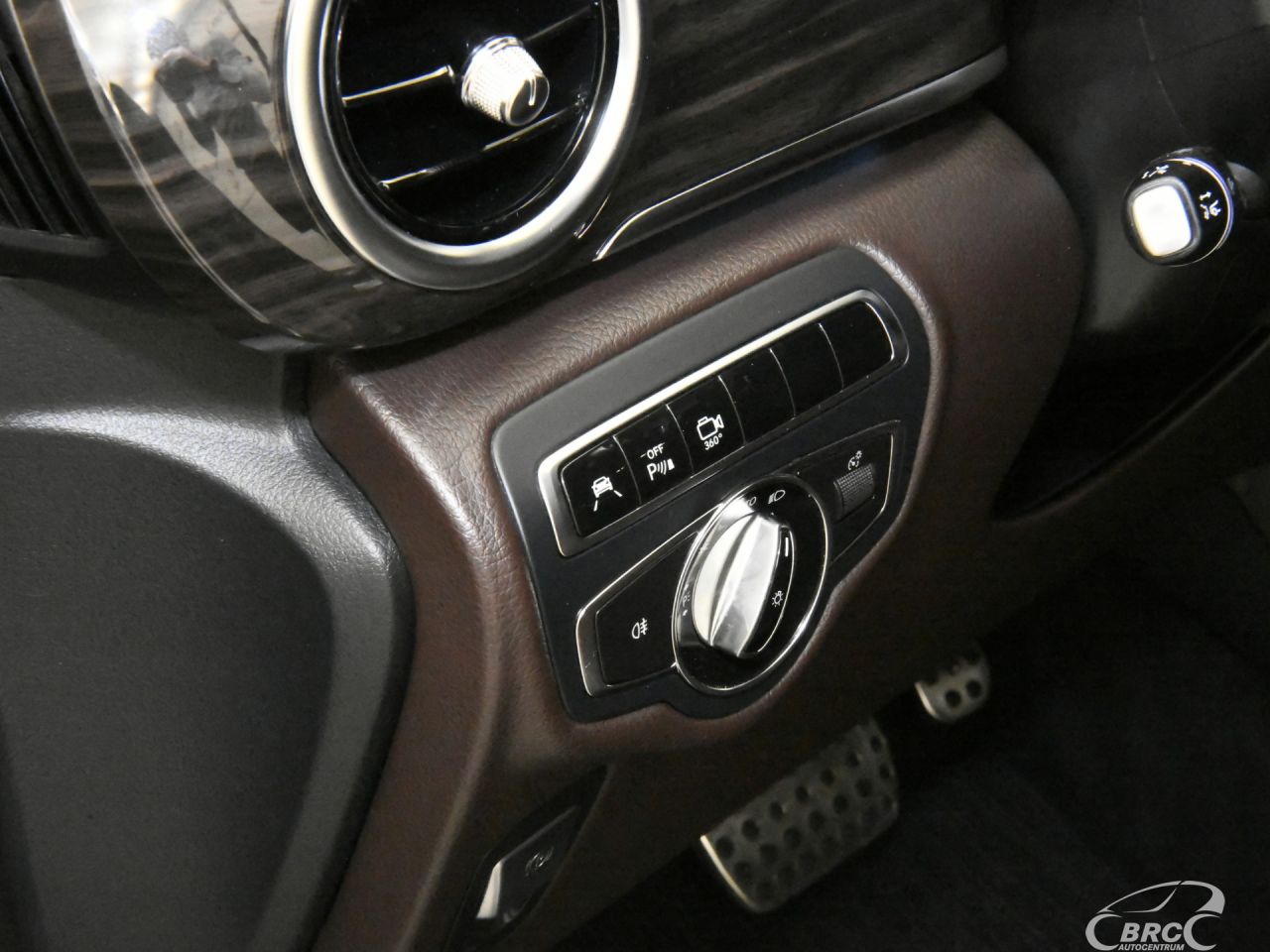 Mercedes-Benz V250 | 20