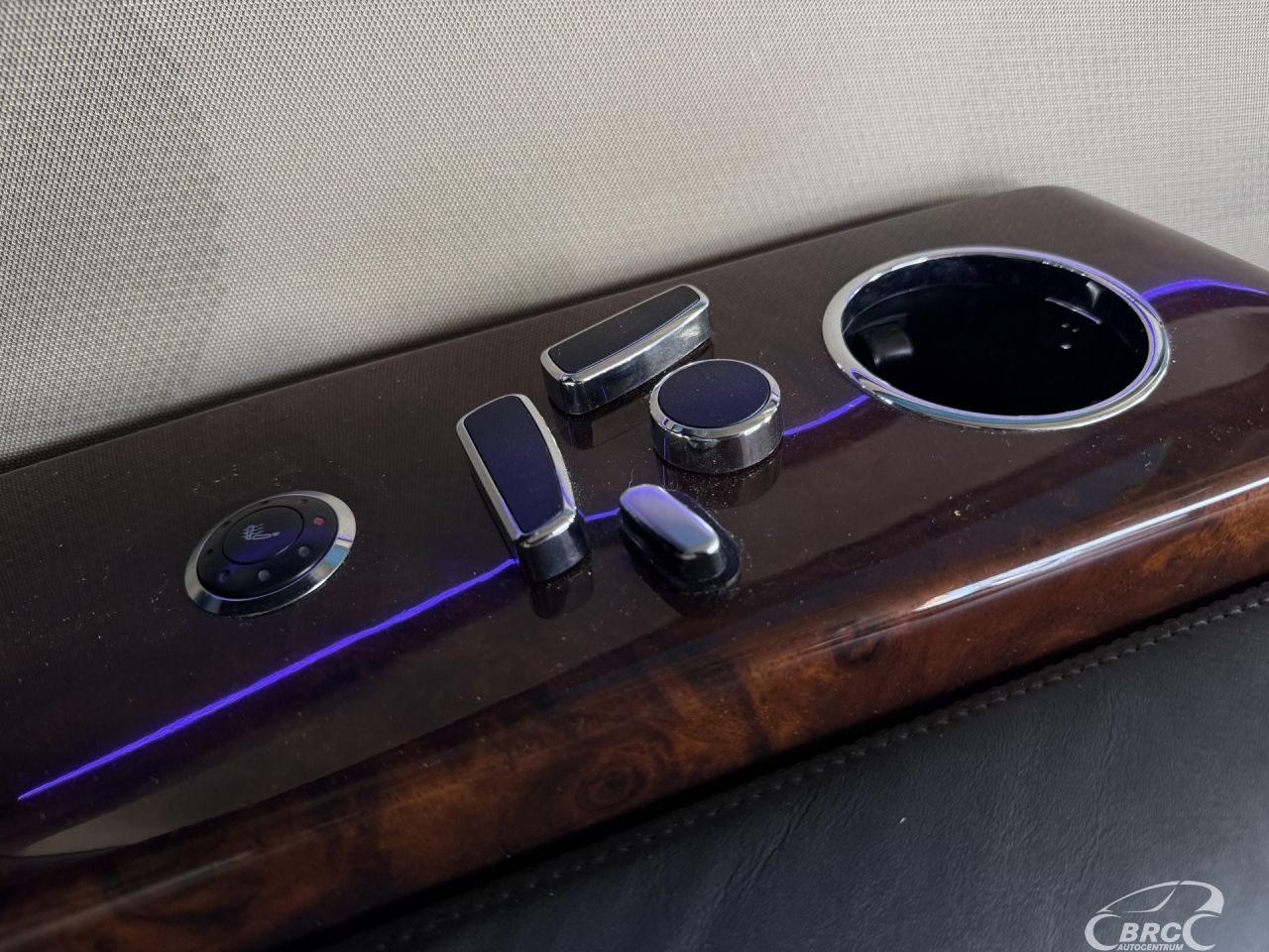 Volkswagen Multivan | 11