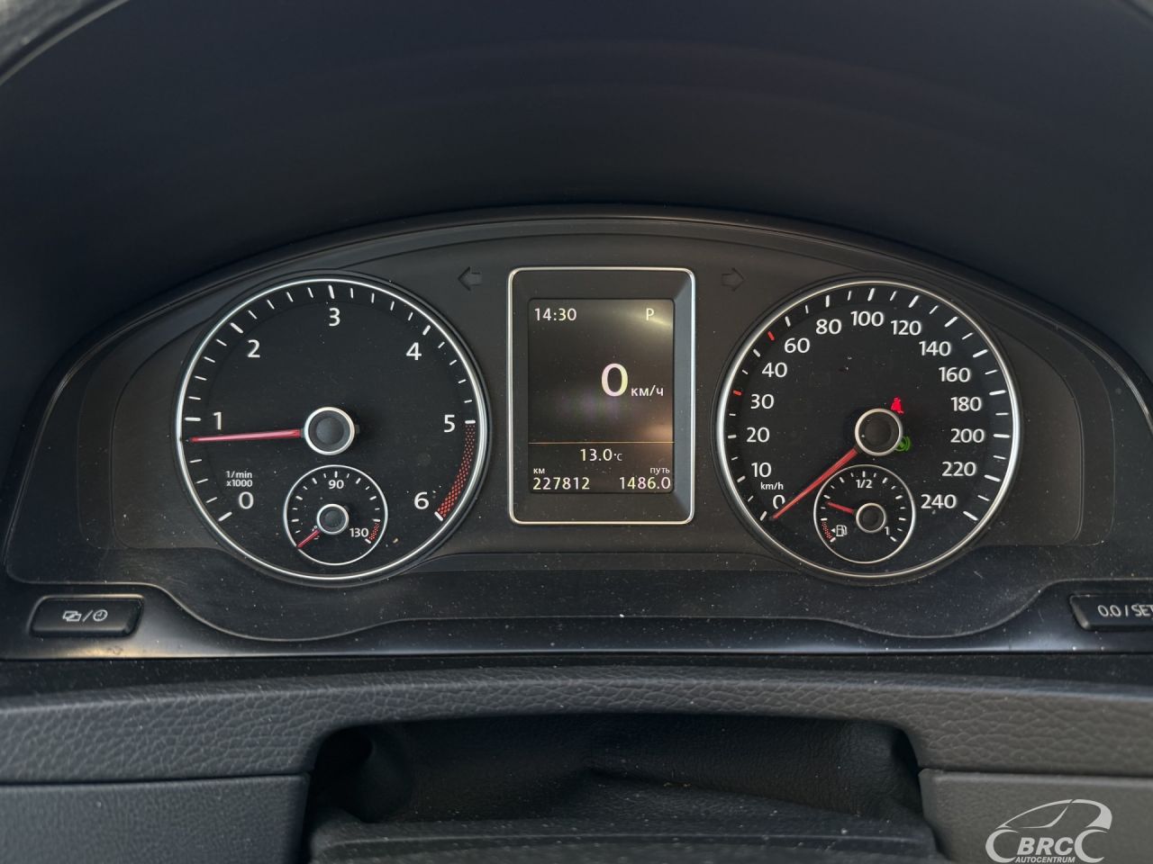 Volkswagen Multivan | 27