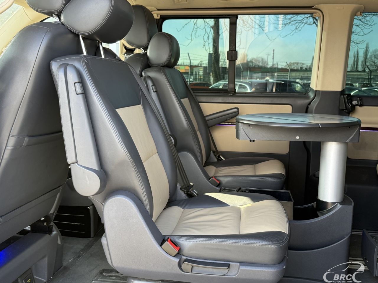 Volkswagen Multivan | 17