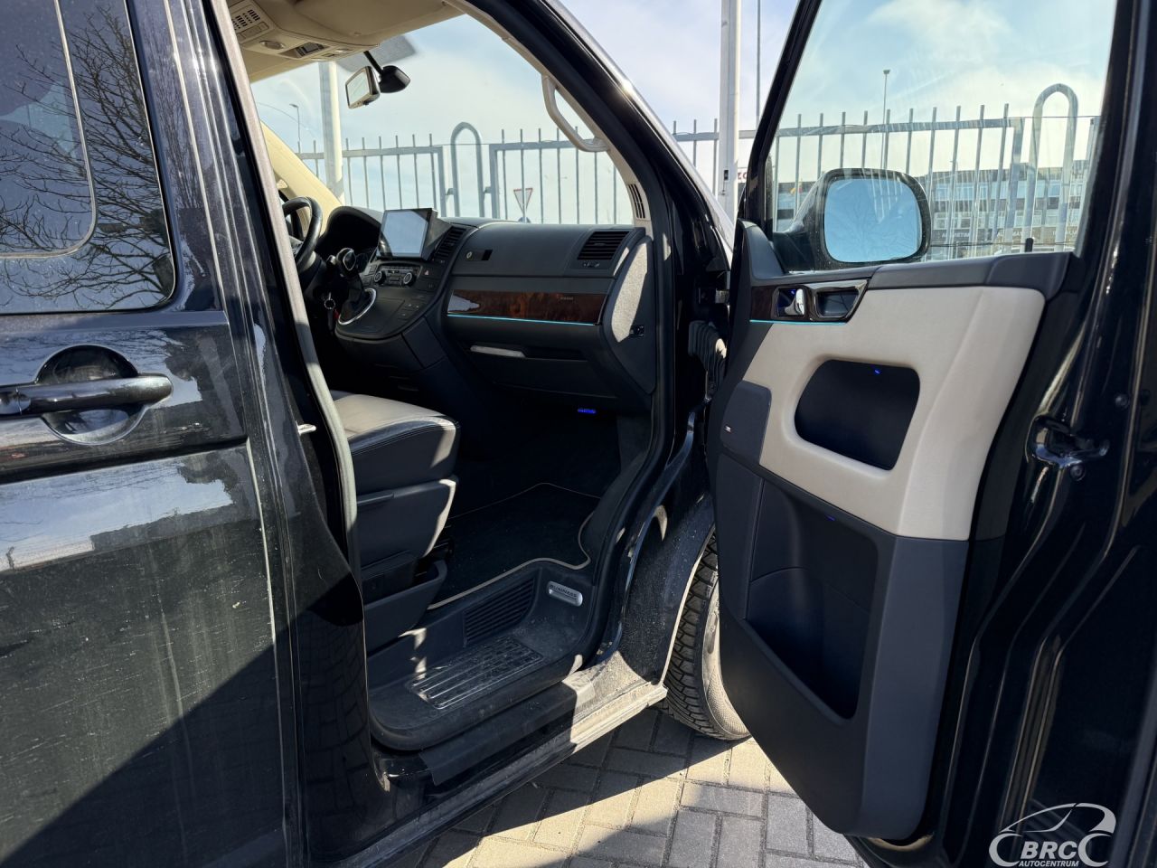 Volkswagen Multivan | 2