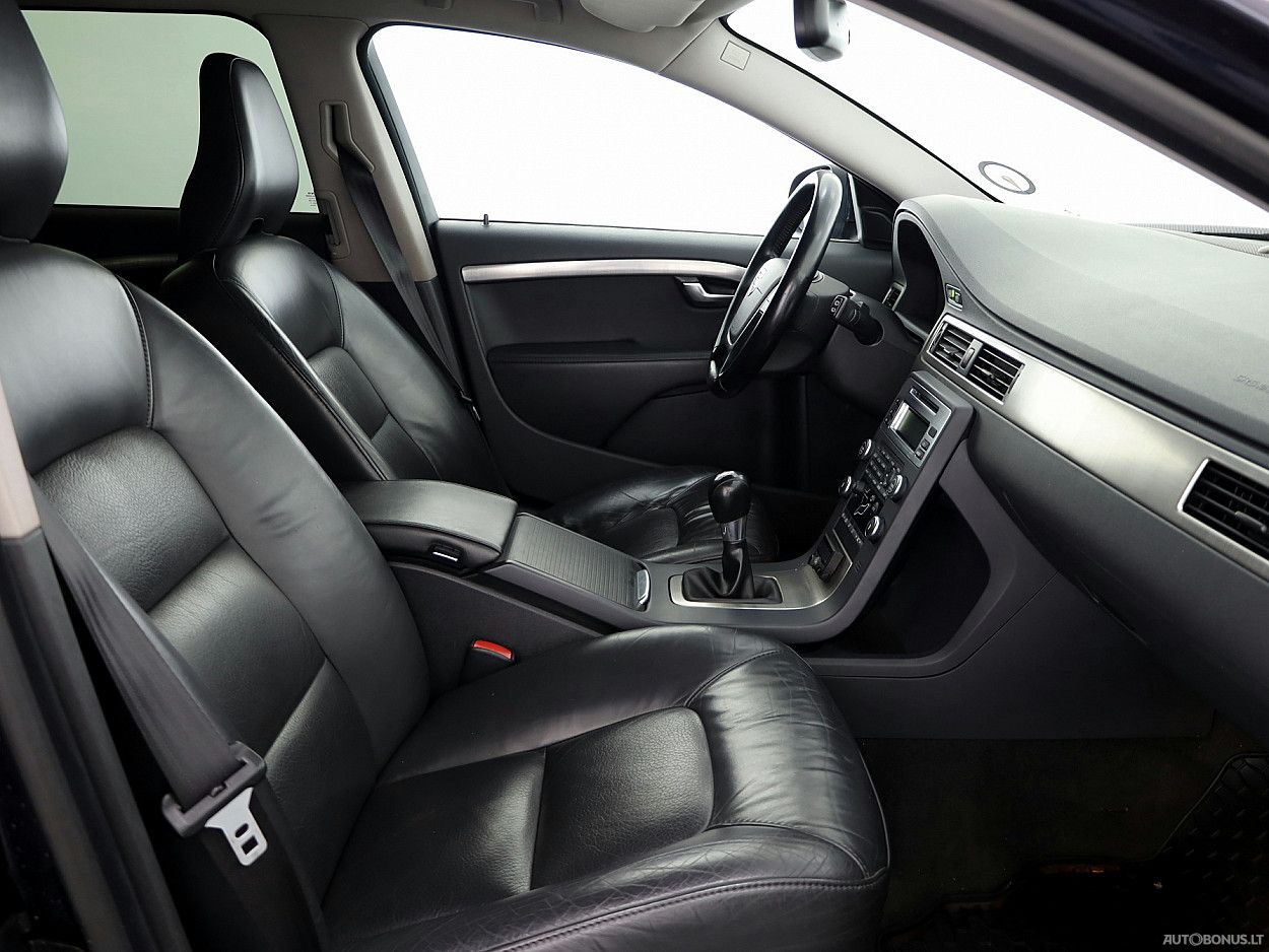 Volvo V70 | 5