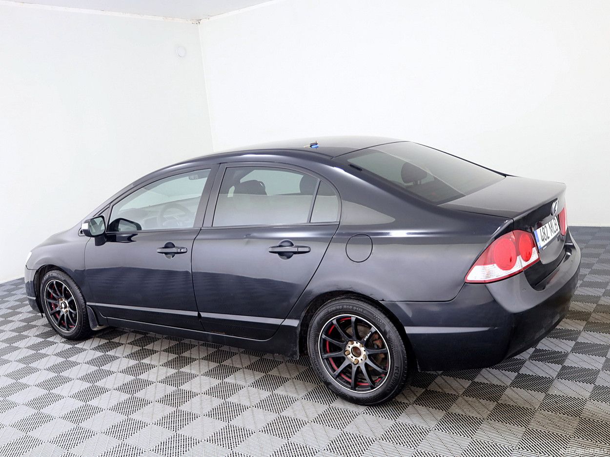 Honda Civic | 3